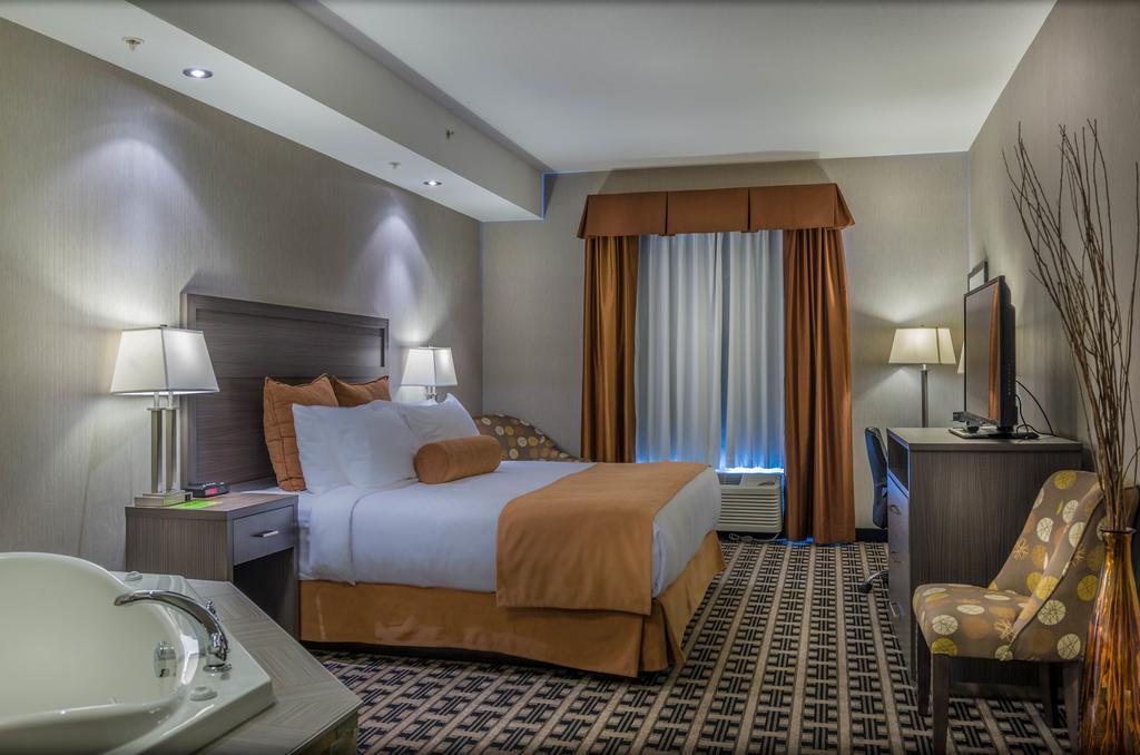 Timber Ridge Inn And Suites Fox Creek Bilik gambar